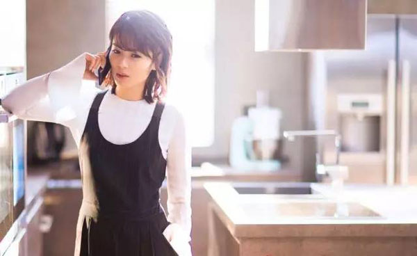 生活中一個重要的場景，便是在家的時光。一個家最好的狀態，莫過于在家里做什么都怡然自得，純粹的享受舒適的生活，那便是適合。